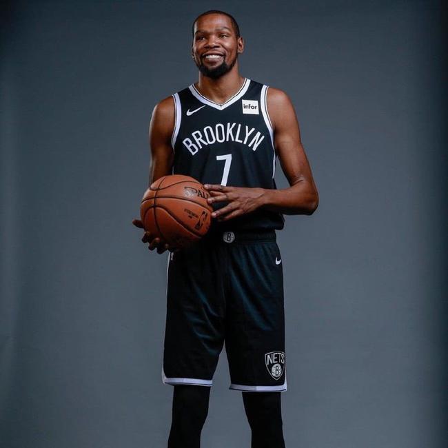 在按钮与盲 在按钮与盲